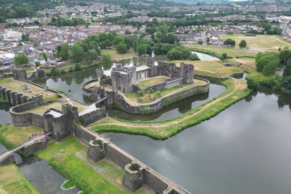 Caerphilly Courier Service,